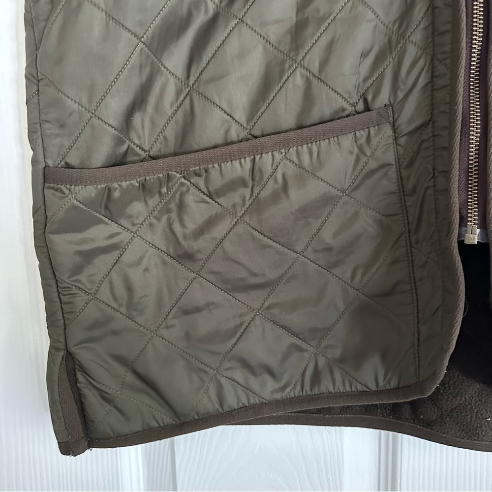 Barbour quilted vest, men’s large - Picture 7 of 9